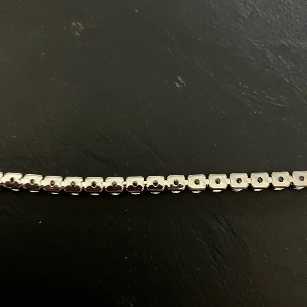 Elegant Silver plated Rhinestone Tennis Bracelet 7 inches long